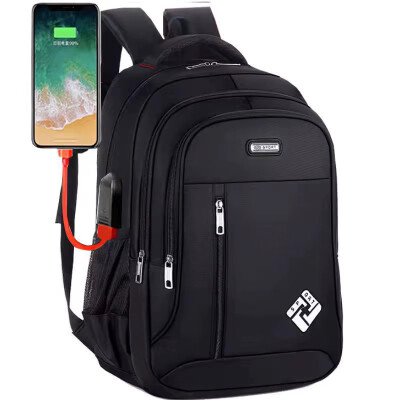 Platinium Batoh s USB portom 30 litrov čierny